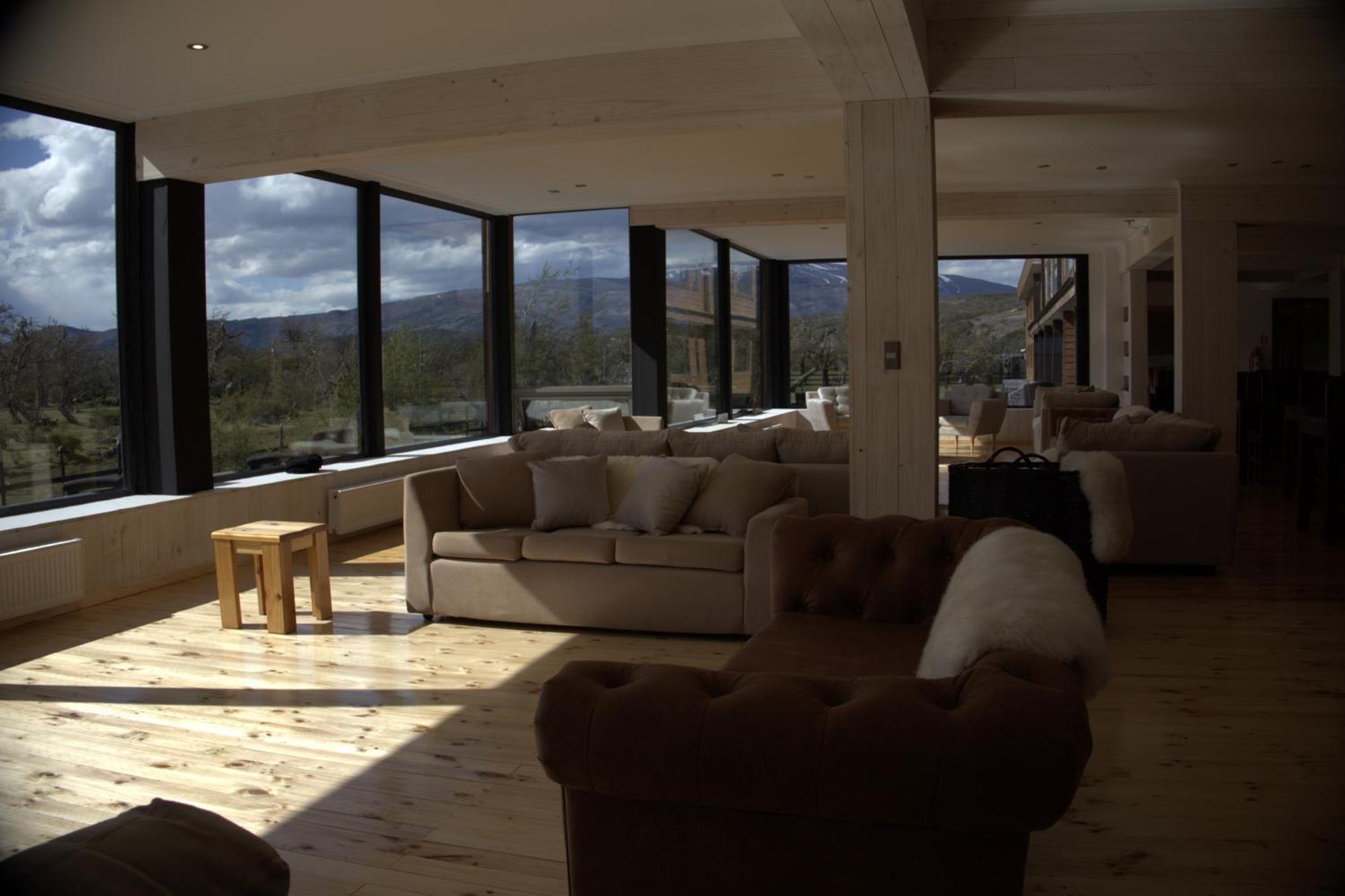 Pampa Lodge, Quincho & Caballos Torres del Paine National Park Екстер'єр фото